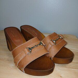 WOMENS AVELLINI SIZE 40 LEATHER BLOCK HEEL SANDALS, NWOT, US SIZE 9.5